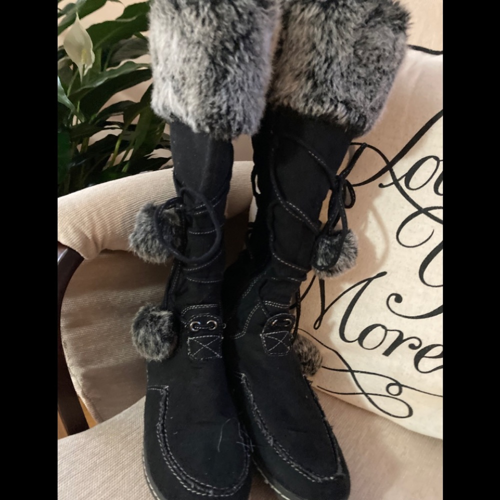 American Eagle boots